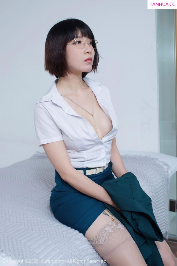 安妮斯朵拉  [XiuRen]高清写真图 2020.07.31 No.2390 安妮斯朵拉_Ann第23张图片